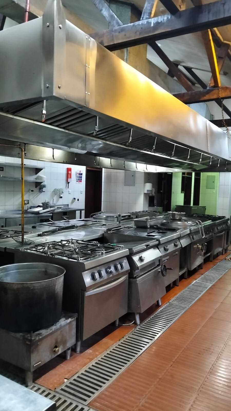 Best Commercial Kitchen Interior Designers