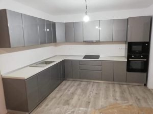 Custom Kitchen Cabinets