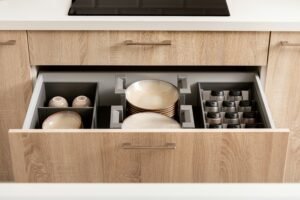 Cutlery drawer organizer and soft-close system