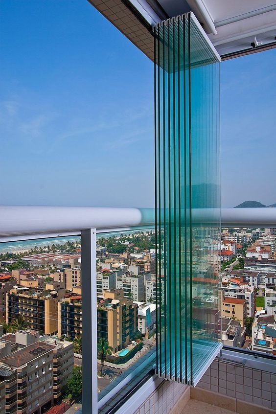 Frameless Folding Glass Doors