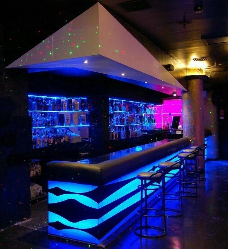 Modern Bar Counter Designs
