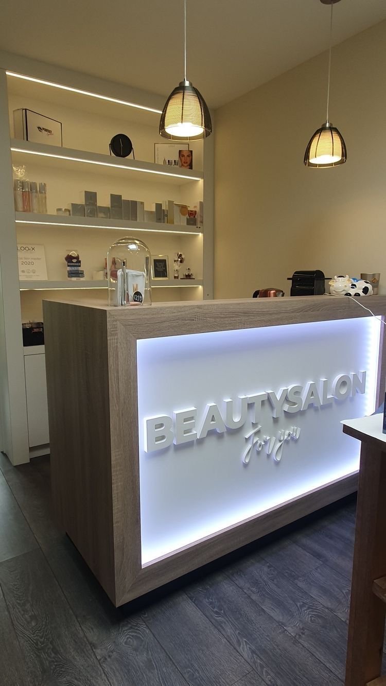 Salon Reception Desk Design