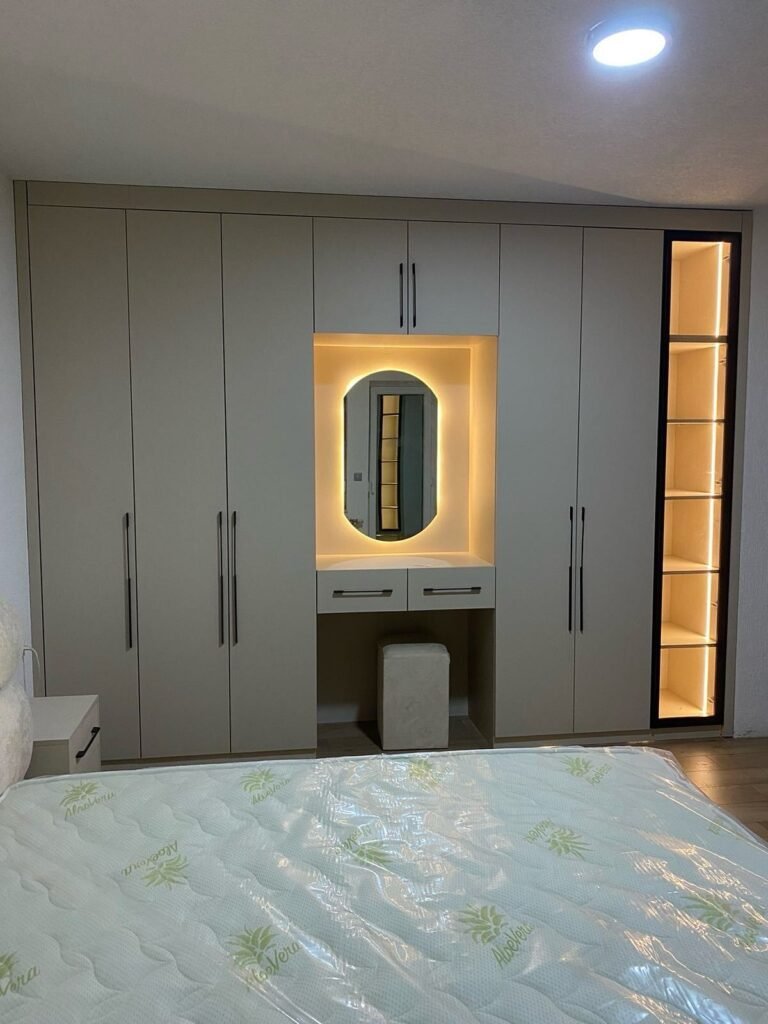 Wooden Bedroom Wardrobes